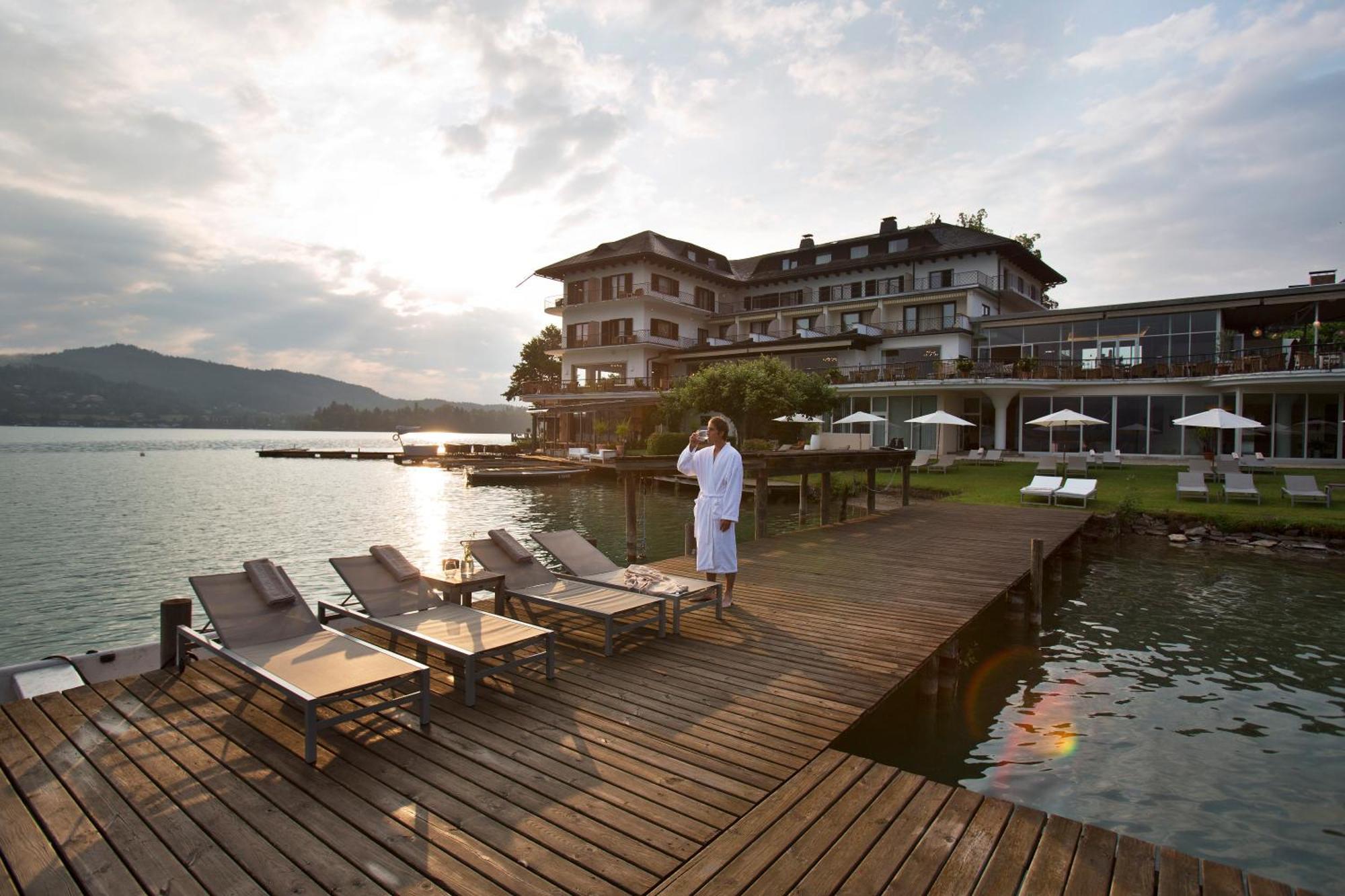 Hotel Linde Maria Wörth エクステリア 写真