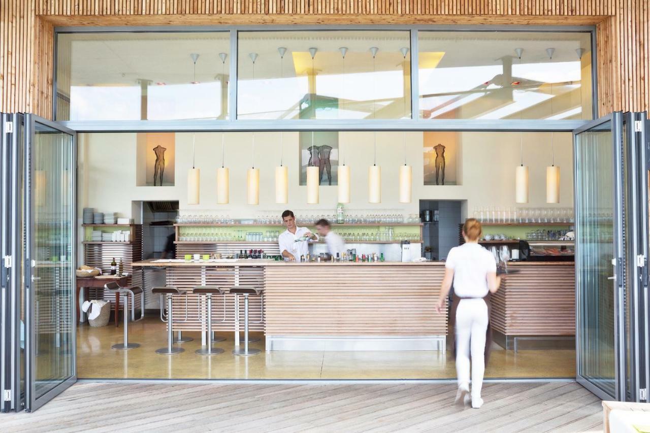 Hotel Linde Maria Wörth エクステリア 写真